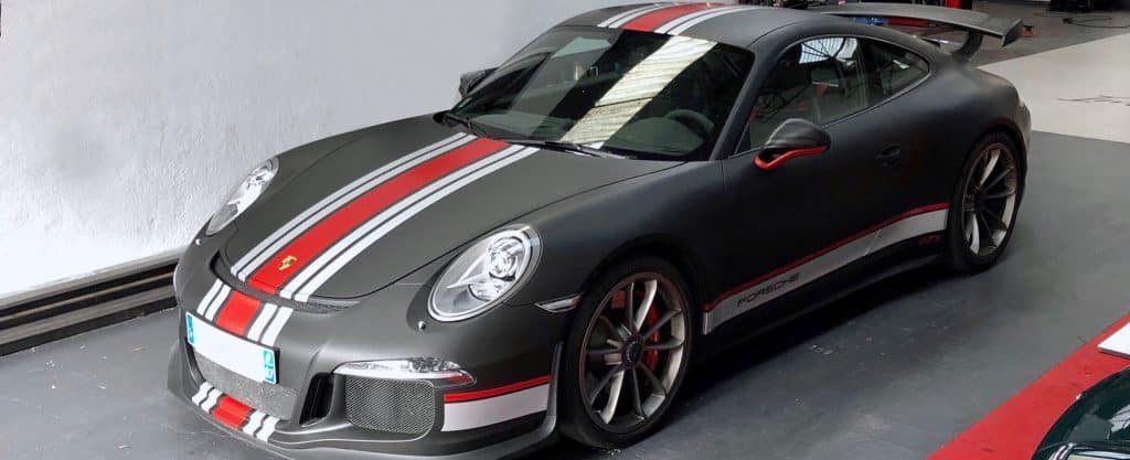 armada-racing-nissan-gtr-covering-sur-mesure-porsche-gt3-rs