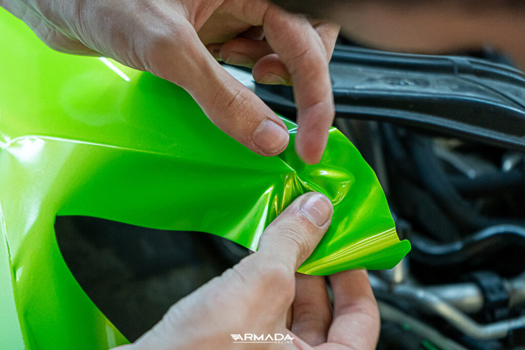 Total covering Hexis Wasabi Green sur une Audi RS3 par Armada Racing