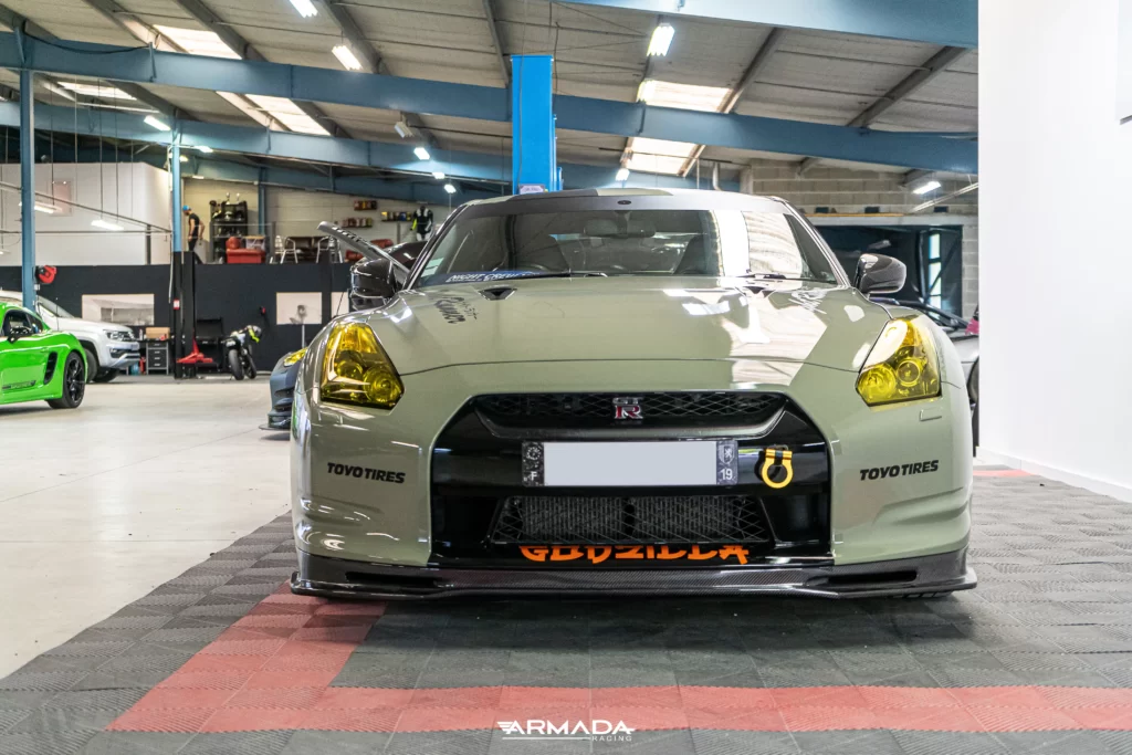 covering godzilla nissan GTR R35