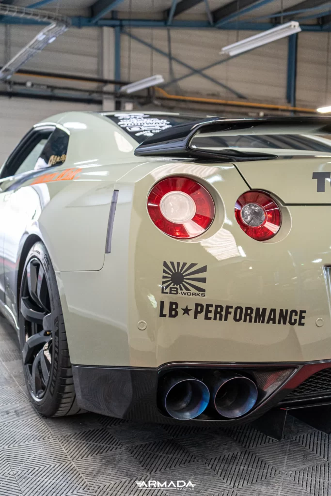 covering godzilla nissan GTR R35